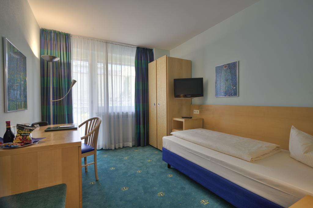 Hotel Koenigswache Munich Exterior photo